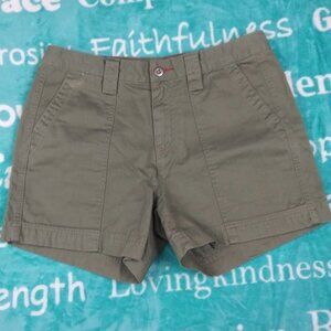 Tommy Hilfiger High Rise Shorts Size 8